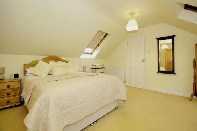 MASTER BEDROOM VIEW 2
