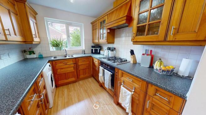 4 bed Town House for sale Image 6