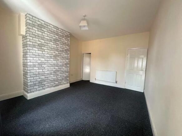 3 bed Terraced for sale Image 3