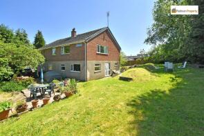 33, Birkholme Drive, Meir Heath, Stoke-on-trent ST3 7LR