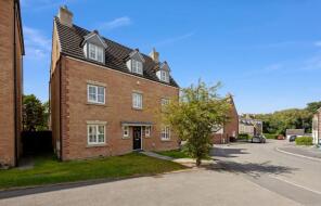 9, Crystal Wood Drive, Miskin, Pontyclun CF72 8TH