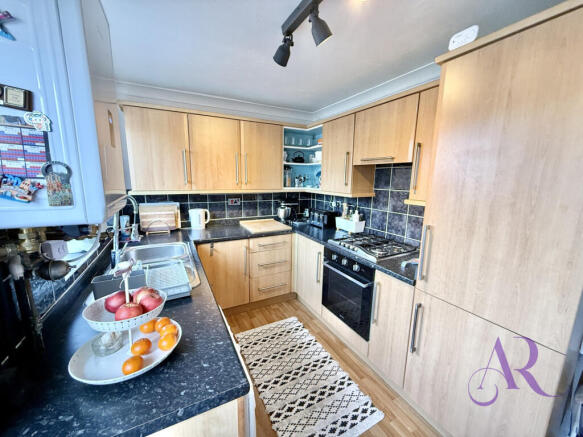 9795b007-6d55-4306-89bc-b875a7c766e7