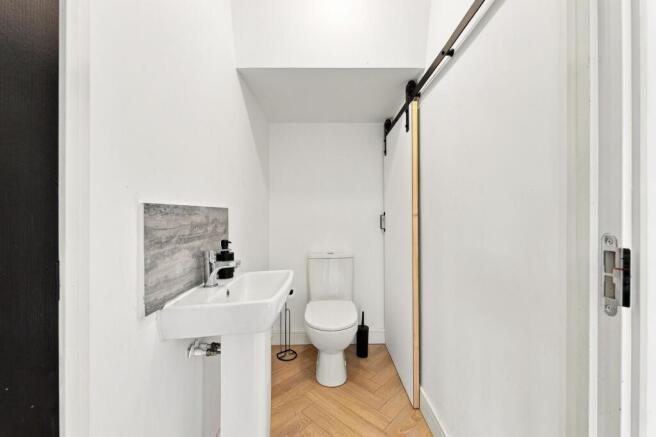 3 bed Semi-Detached for sale Image 12