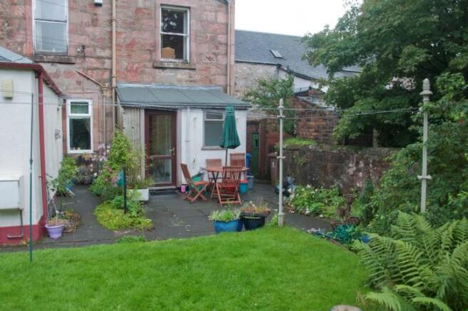 Rear Garden(2)