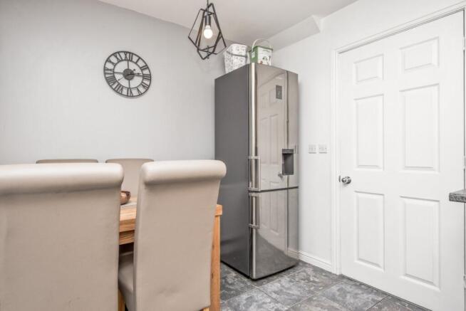 2 bed Terraced for sale Image 11