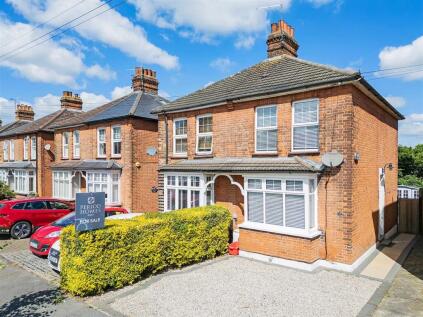 Kimpton Avenue, Brentwood