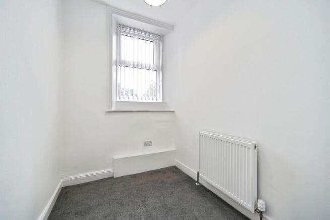 2 bed Terraced for sale Image 10
