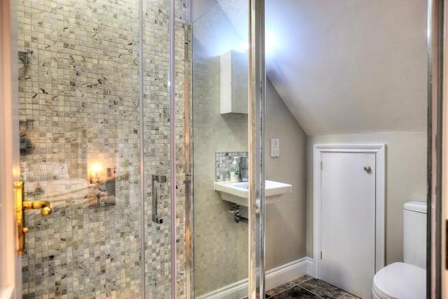 Master En-suite