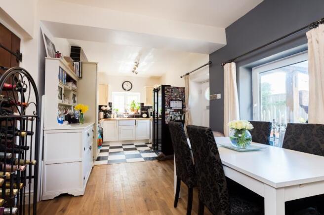 Kitchen/Dining Room