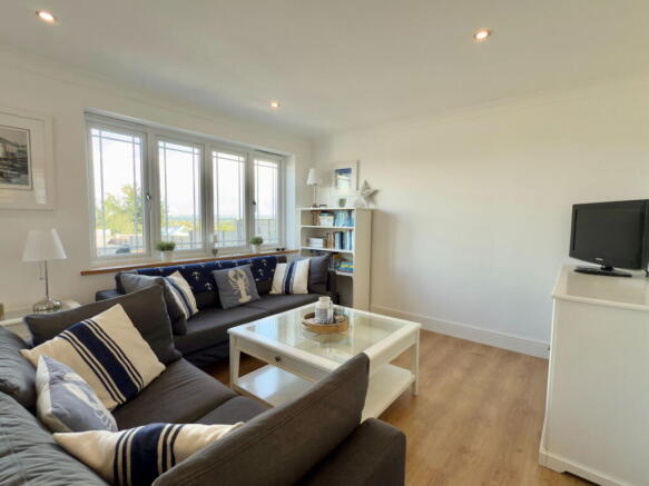 Keston Gardens, Wadebridge, PL27 photo 4