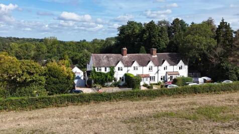 Kembers Lane, Mapledurwell, RG25