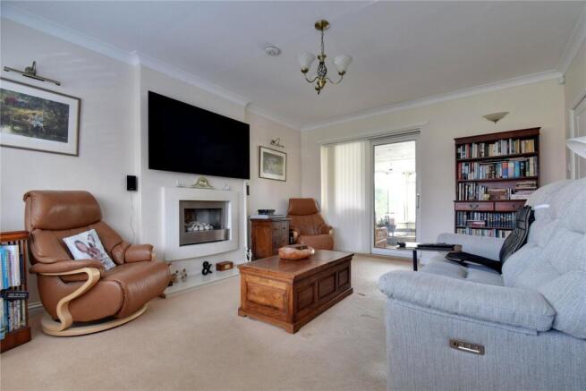 3 bed Bungalow for sale Image 4
