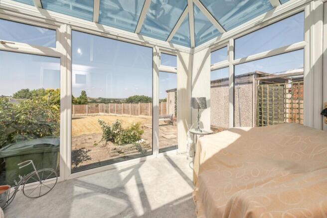 2 bed Semi-Detached Bungalow for sale Image 5