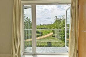 Flat 6, 9, The Kilns, Redhill RH1 2FZ