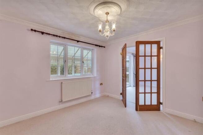 Dining Room.jpg