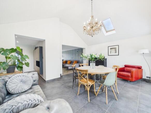Garden Room/Dining Room