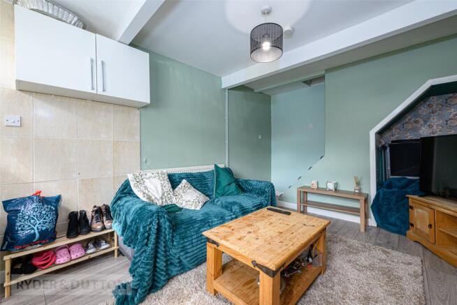 1 bed Terraced for sale Image 5
