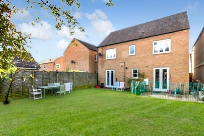 Lrg_199979_27195_IMG_02_0000_max_656x437