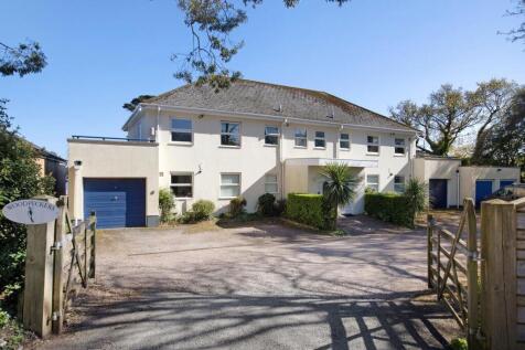 Shell Cove Dawlish EX7