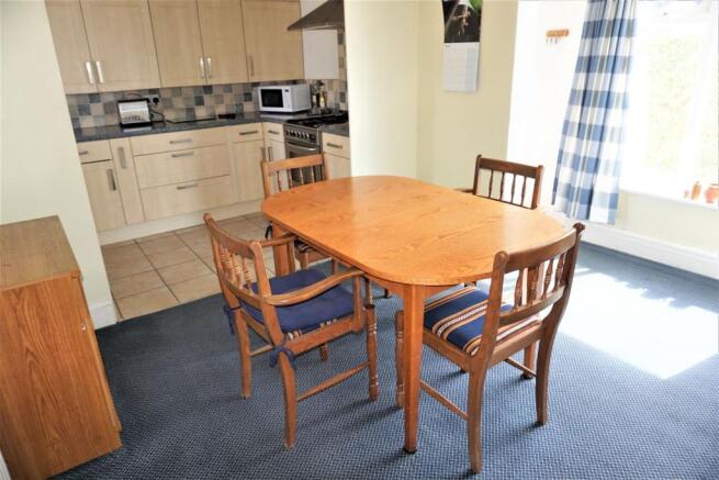 Kitchen/Dining Room
