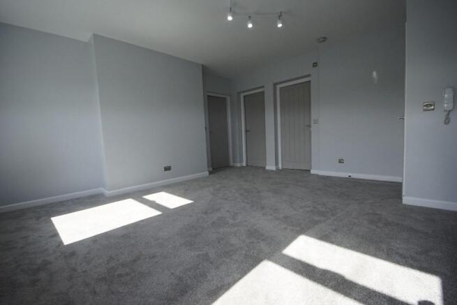 Spacious Lounge 