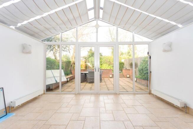 34 Queensacre fpz...