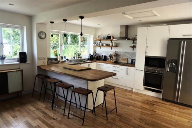 Kitchen / Breakfast