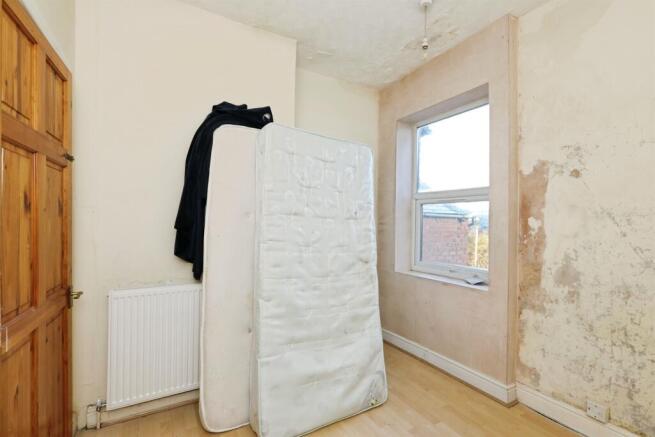 2 bed Terraced for sale Image 9