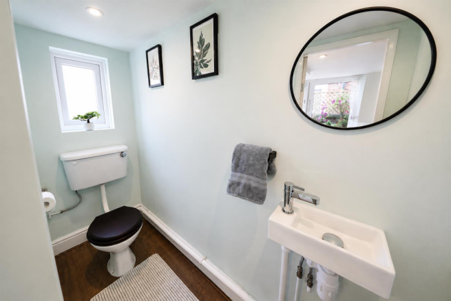 2 bed Terraced for sale Image 10