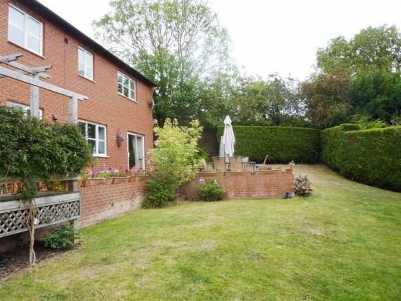 Photo 3