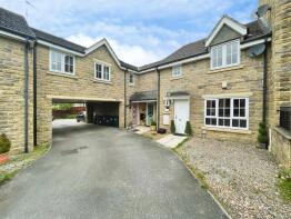 11, Longlands, Bradford BD10 9UG