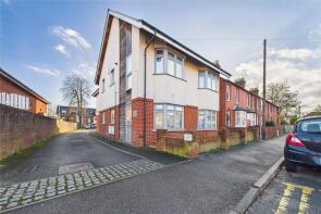 2, Jeffery Close, Wokingham RG40 2EY