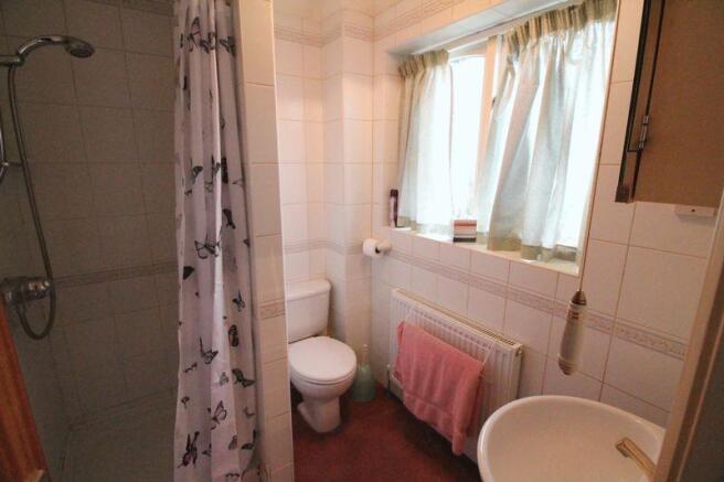 EN SUITE