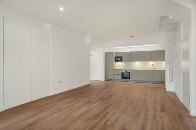 3-bed house on Ravensbourne Park, SE6, £775,000