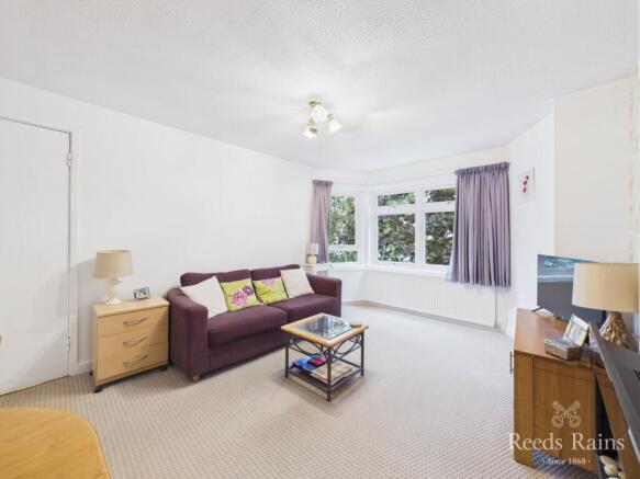 2 bed Apartment for sale Image 10