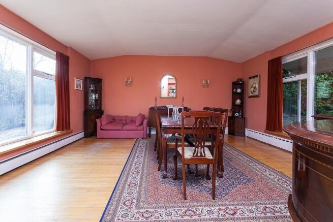 Dining/Entertaining 