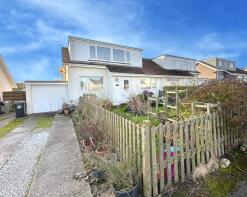 17, Croft Parc, Helston TR12 7PN