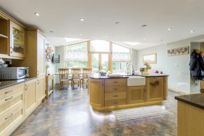 2 Shenton Lane Upton