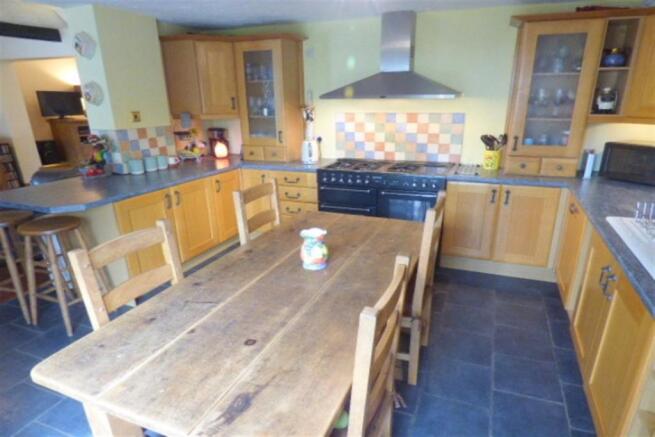 Kitchen c