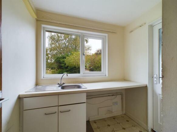 CAM01761G0-PR0434-STILL005.jpg