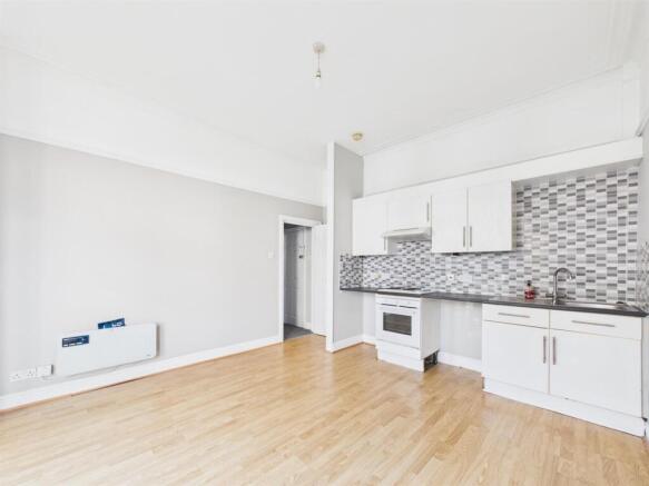 Apartment in Wallasey, New Brighton - View 5