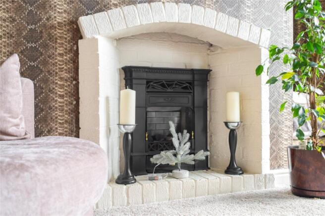 3 bed Semi-Detached for sale Image 5