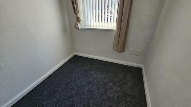 3 bed House to rent Image 7