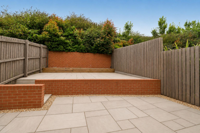 3 bed Semi-Detached for sale Image 8