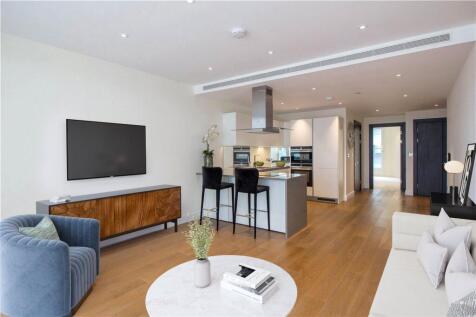 Cascade Court,
1 Sopwith Way, SW11