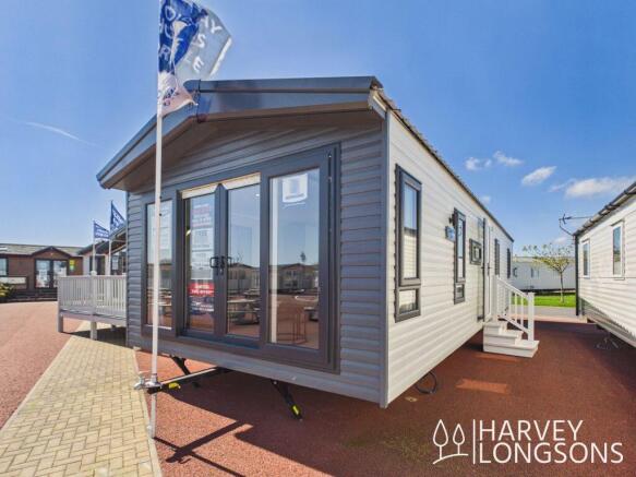 2026 Victory Arlington holiday home exterior at Am