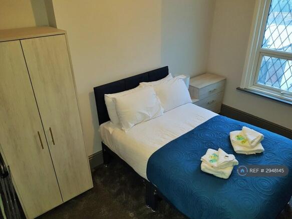 Bedroom (2)