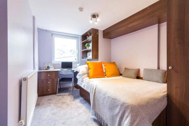 5 bed Terraced to rent Image 11