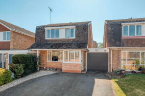 33, Berrington Close, Redditch B98 0TE