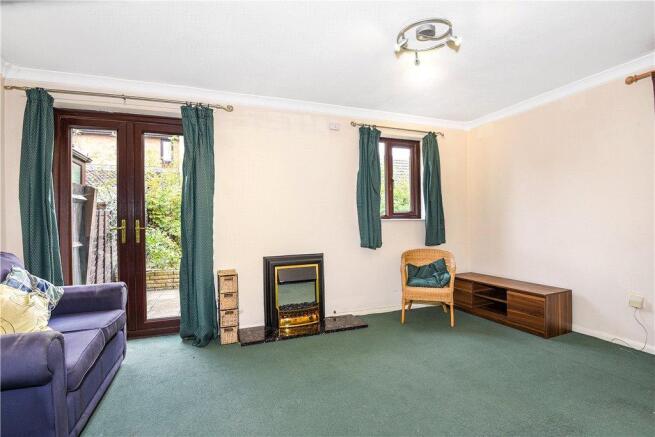 Sitting/Dining Room